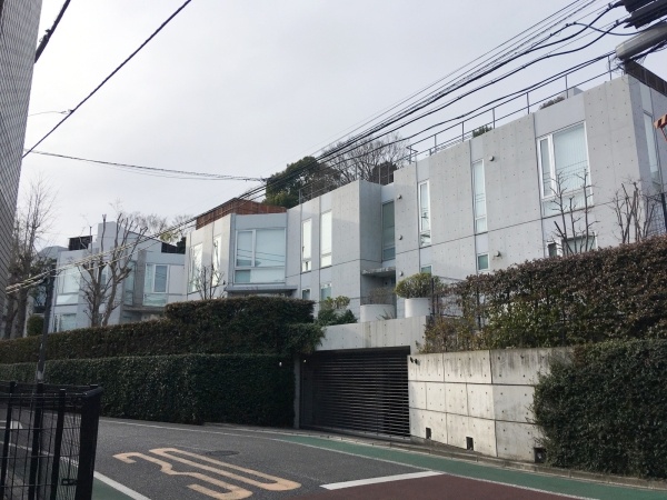 四の坂テラス